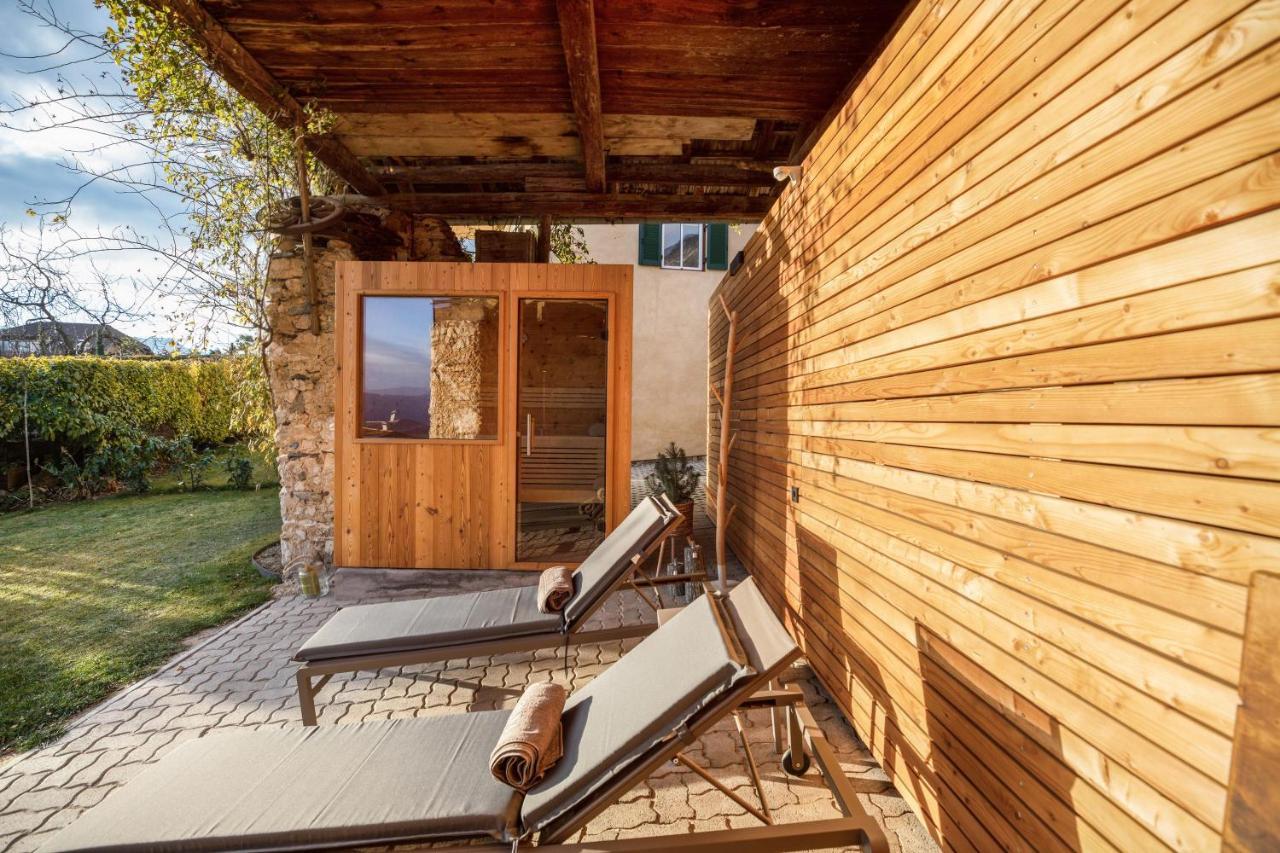 Brantenhof Ferienwohnung Vinea Cortaccia Luaran gambar