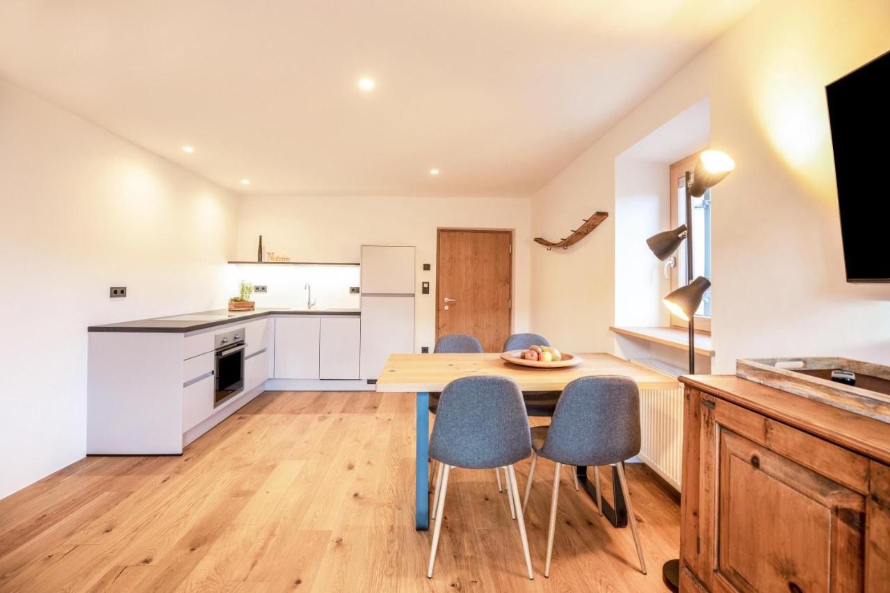 Brantenhof Ferienwohnung Vinea Cortaccia Luaran gambar