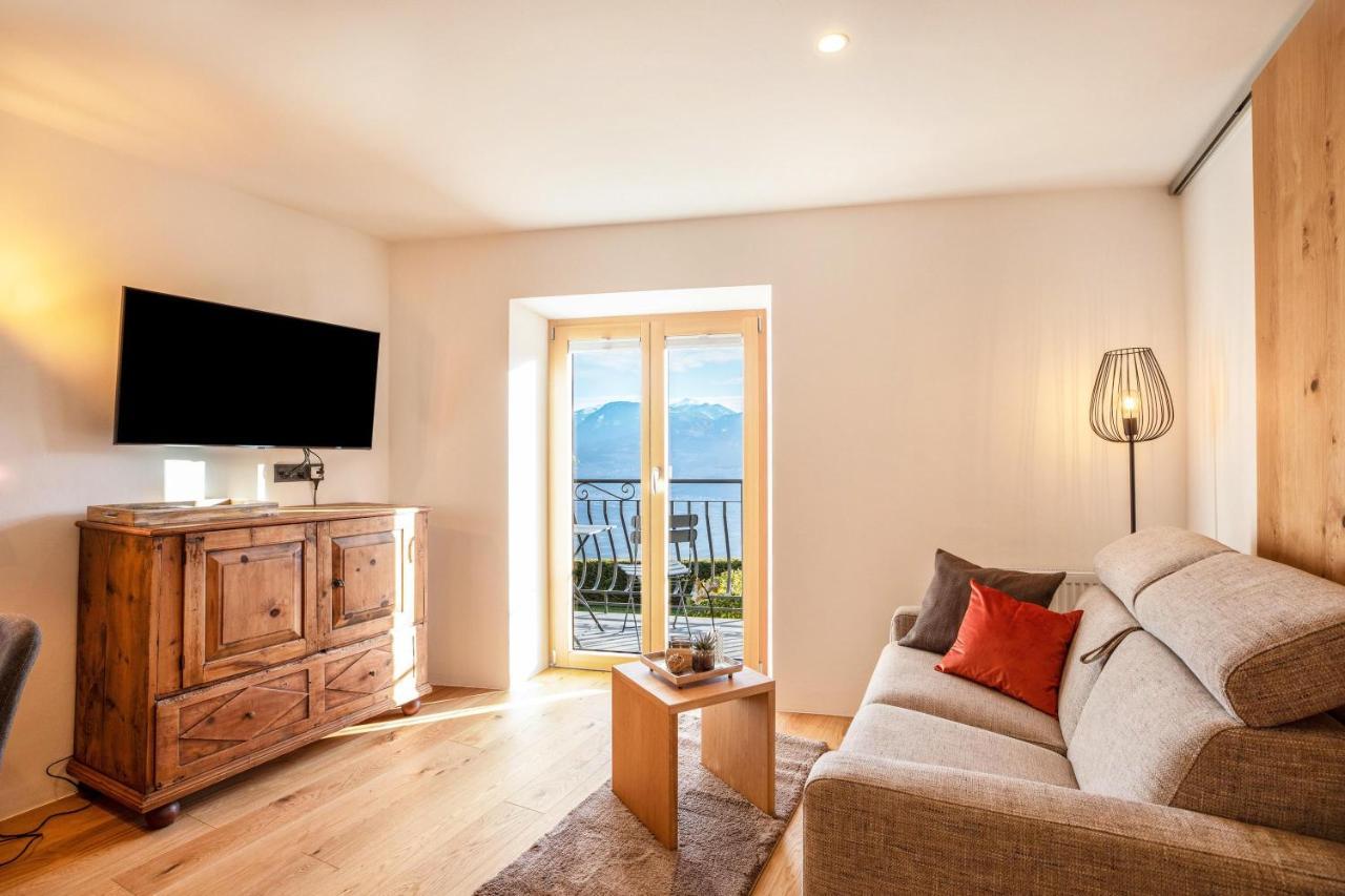 Brantenhof Ferienwohnung Vinea Cortaccia Luaran gambar