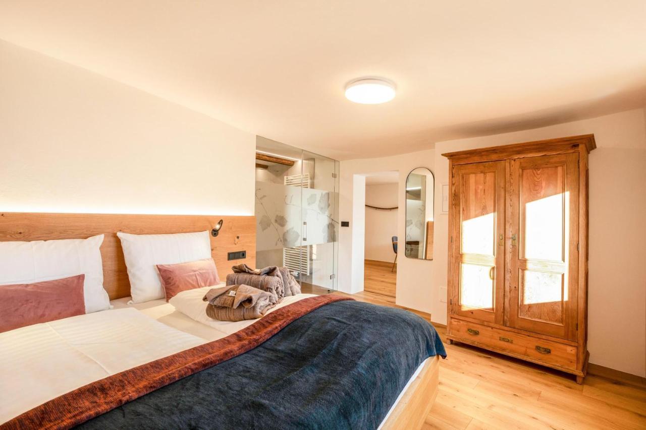 Brantenhof Ferienwohnung Vinea Cortaccia Luaran gambar